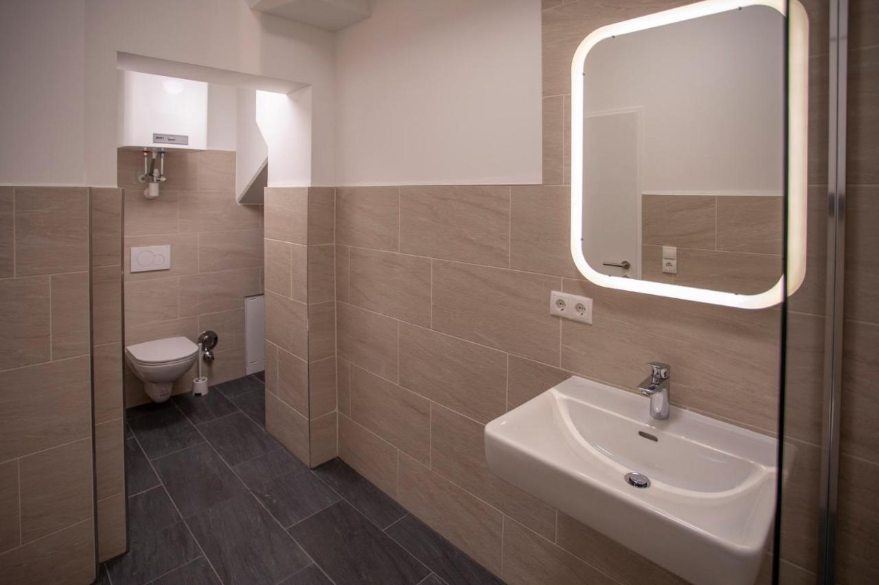 City Center Apartment For 6 Persons! Innsbruck Exterior foto